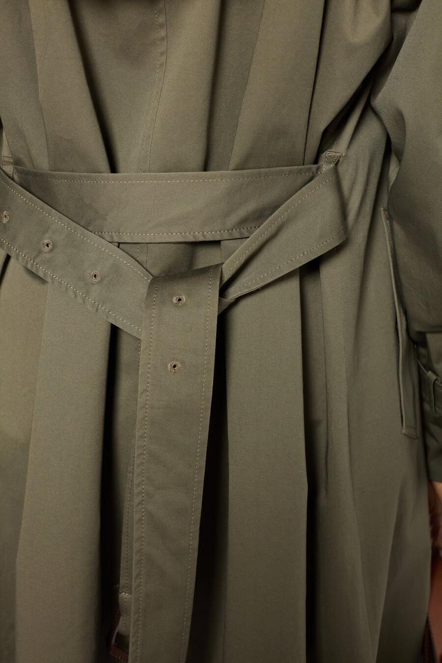 hellång kakifärgad trenchcoat - serge