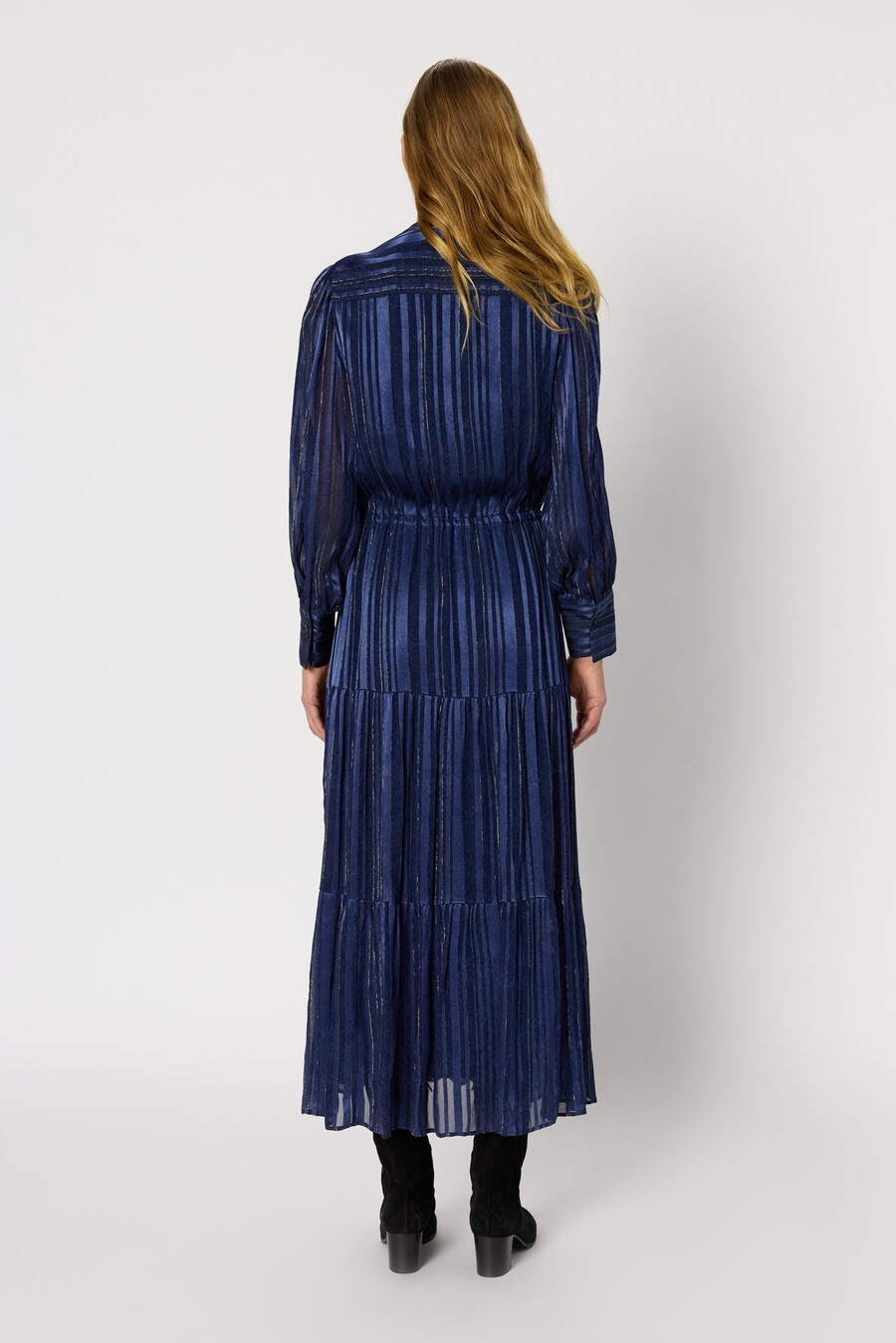maxiklänning i satin med lurex - lydie