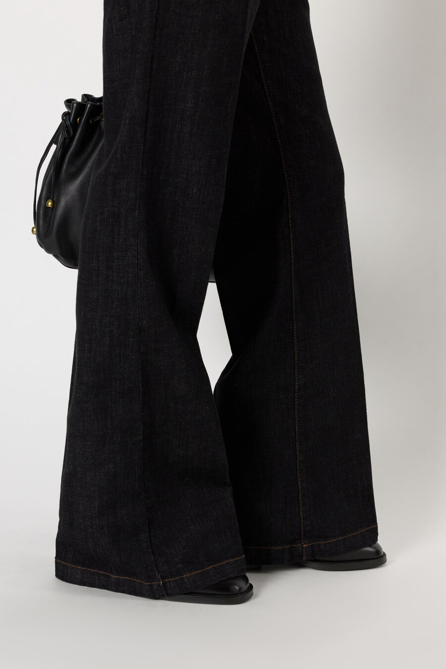 utsvängda jeans - cally