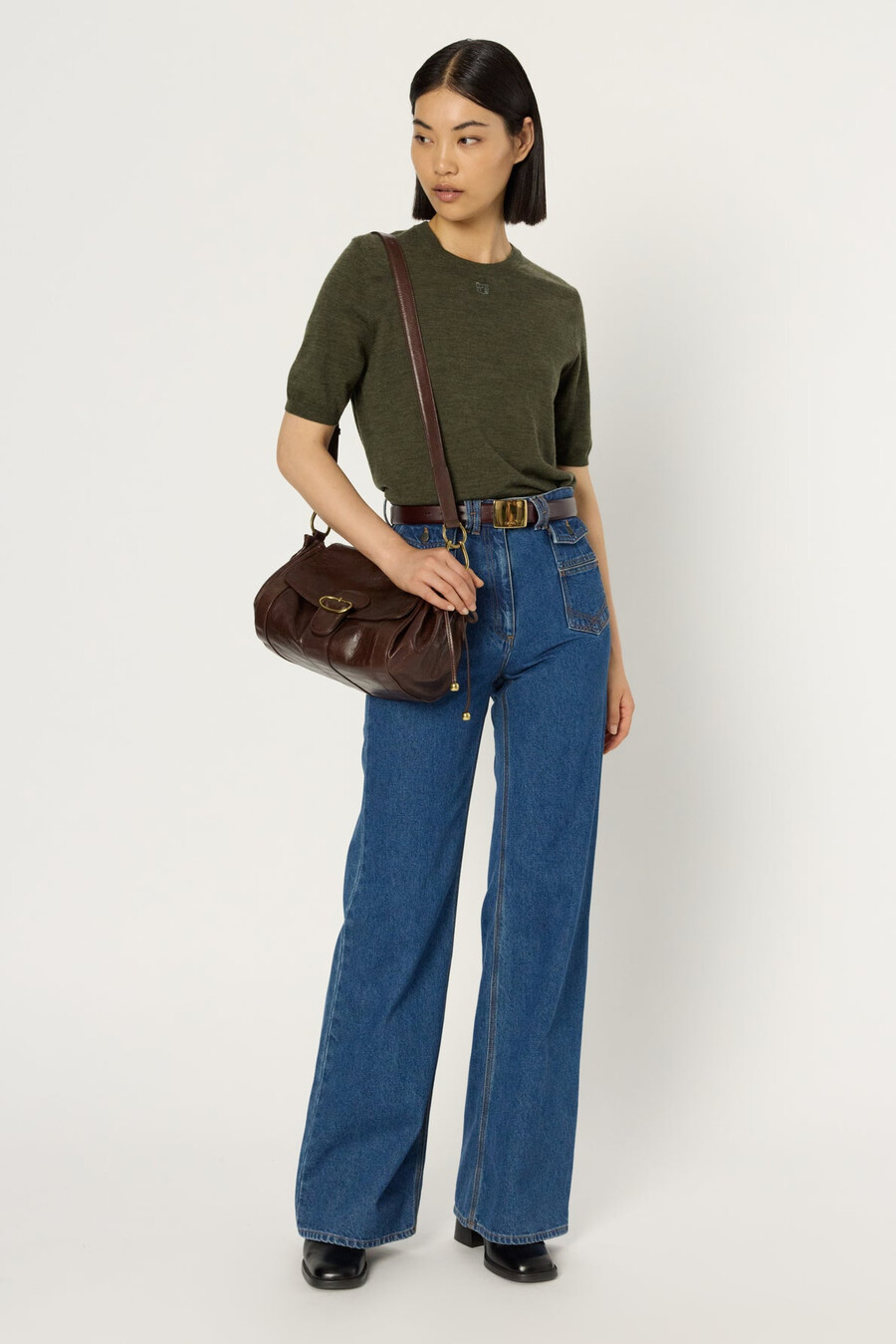 högmidjade utsvängda jeans - anna