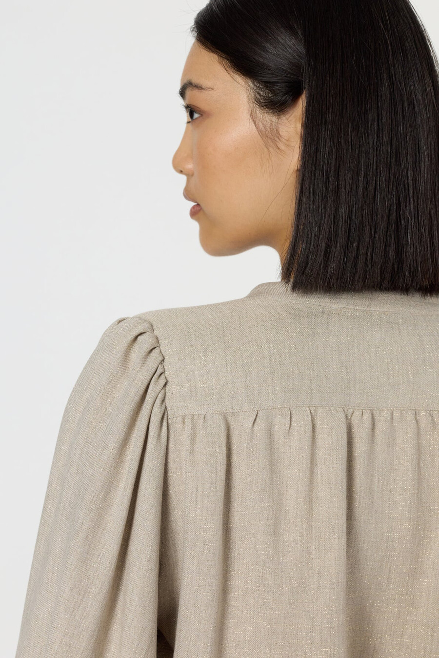 rundhalsad skjorta med lurex - alana